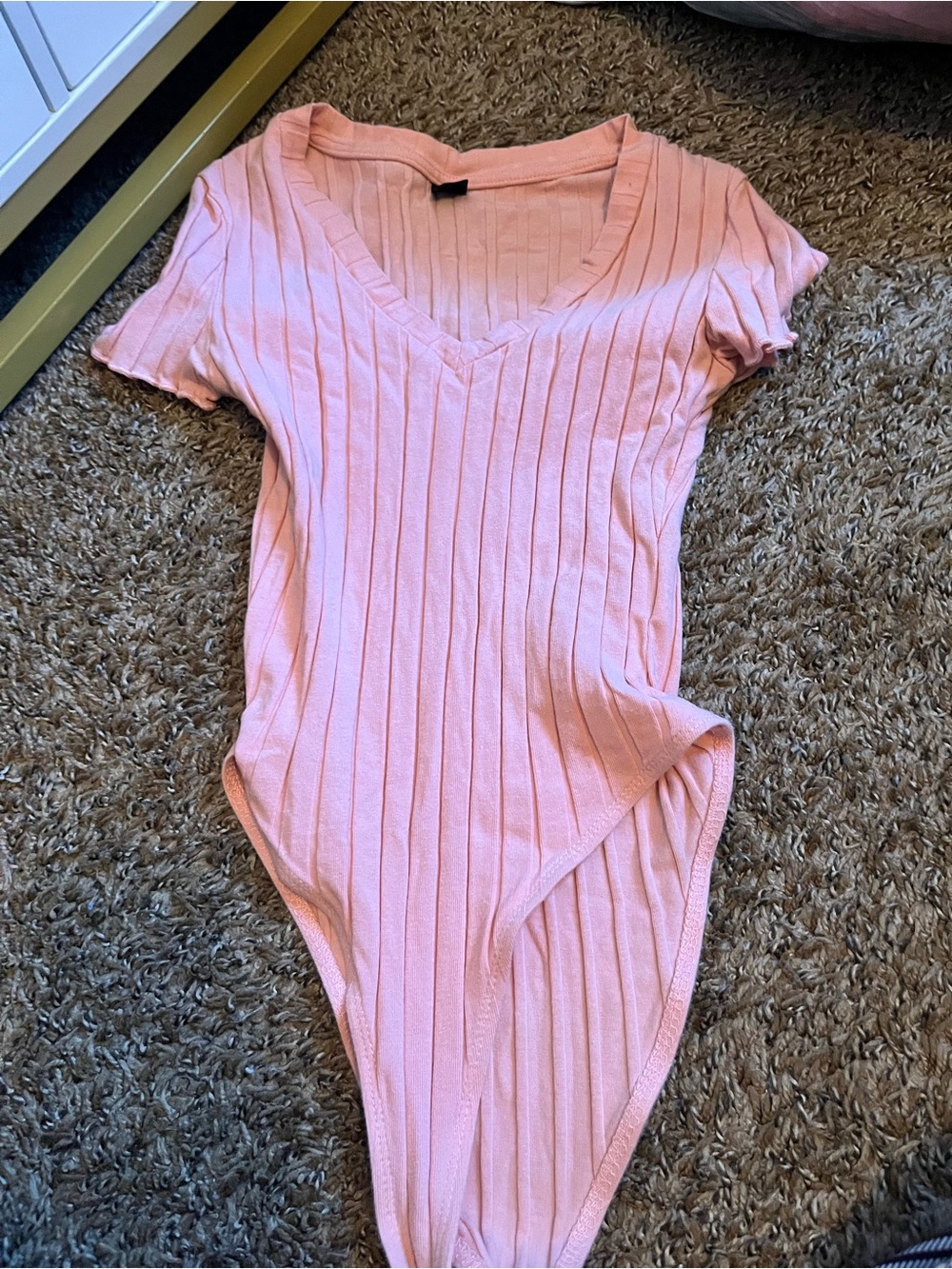 SHEIN Light Pink Ribbed V-Neck Short Sleeve Bodysuit
